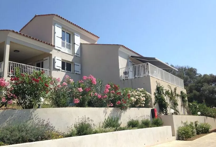Residence Castugna
