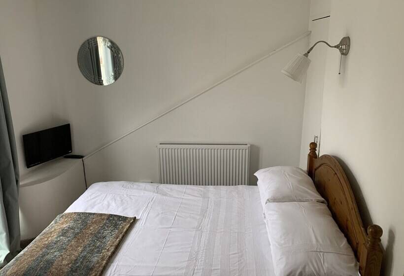 مبيت وإفطار Bell Cottage