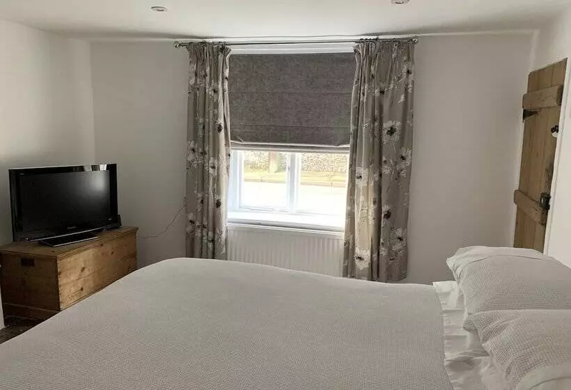 ベッドアンドブレックファースト Bell Cottage