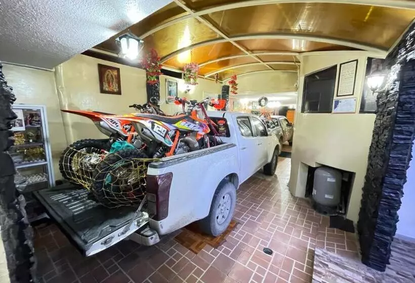 Hostal Rosita Latacunga