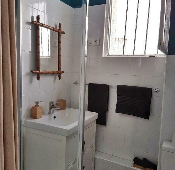 La Fontaine   Studio Ecusson