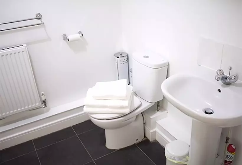 Luxury 2 Bed Apartment