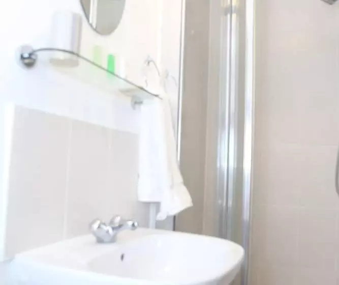 Luxury 2 Bed Apartment
