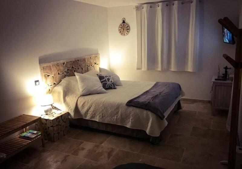 פנסיון Au Charme De Pepiole