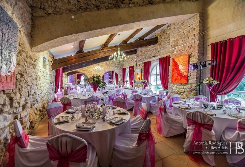 Пансион Chambres D Hôtes Château De Jonquières