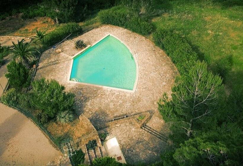 Пансион Chambres D Hôtes Château De Jonquières