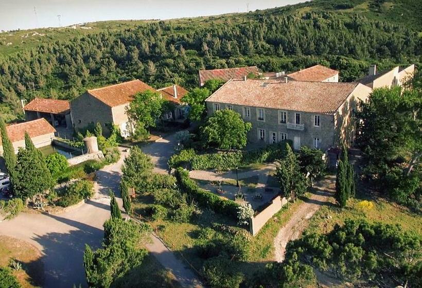 Пансион Chambres D Hôtes Château De Jonquières