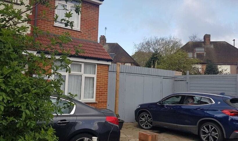 펜션 Harlington Apartments