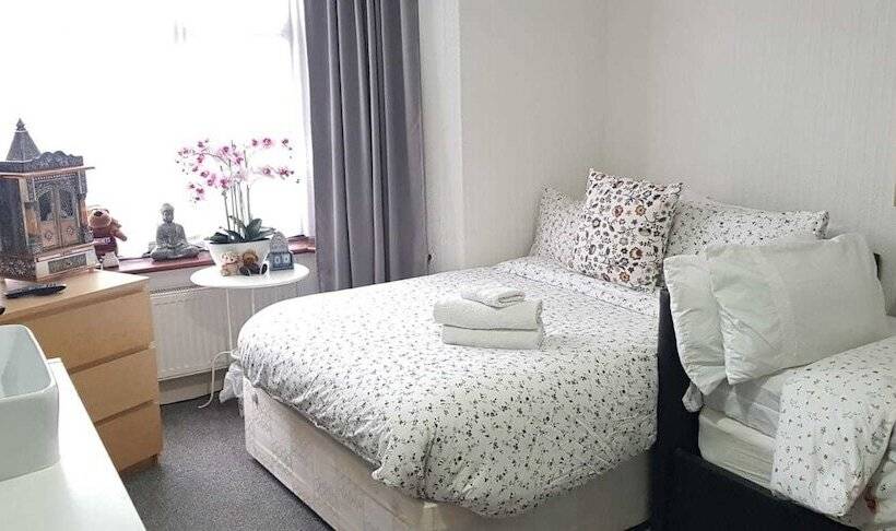 펜션 Harlington Apartments