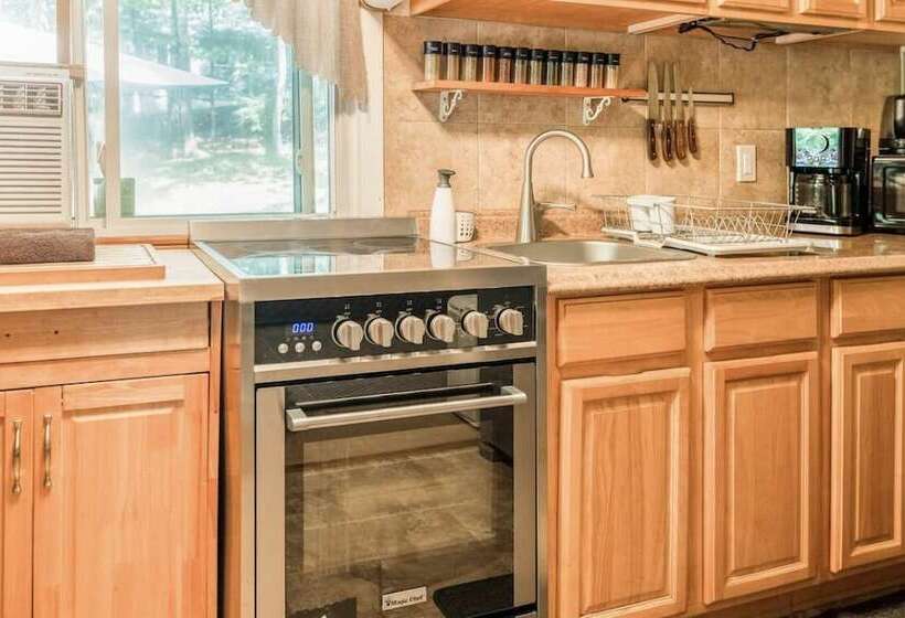 Pocono Private Retreat