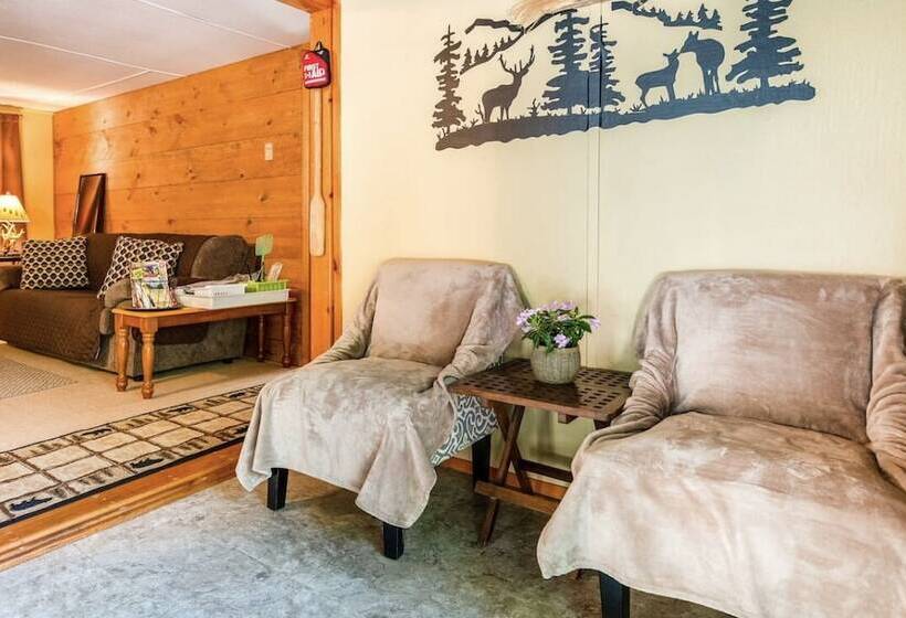 Pocono Private Retreat