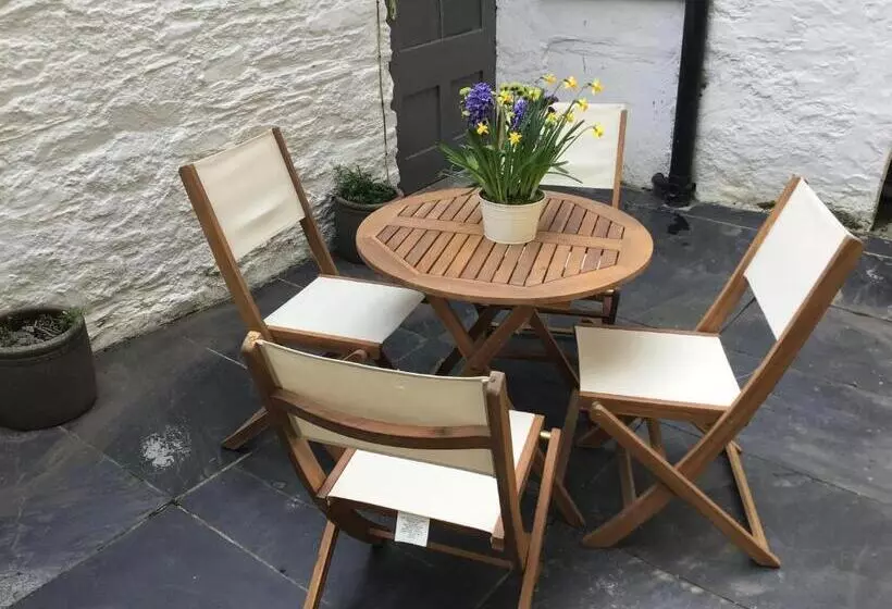 Tavistock Town House