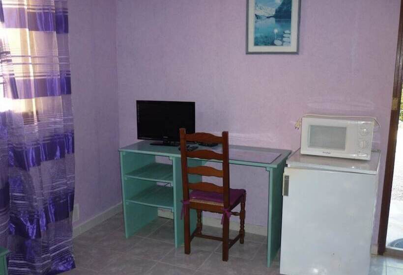 צימר Domaine De Rode Buze