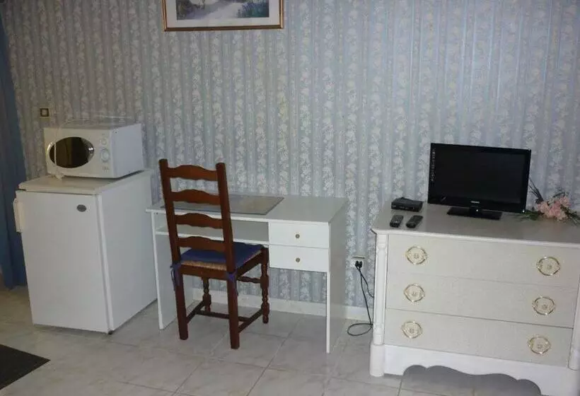 Aamiaismajoitus (B&B) Domaine De Rode Buze