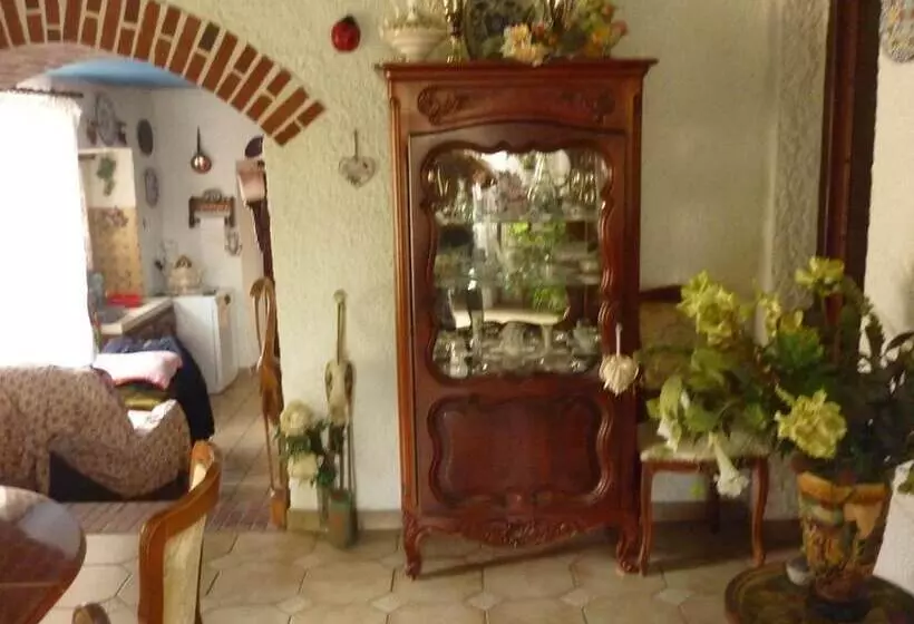 Aamiaismajoitus (B&B) Domaine De Rode Buze