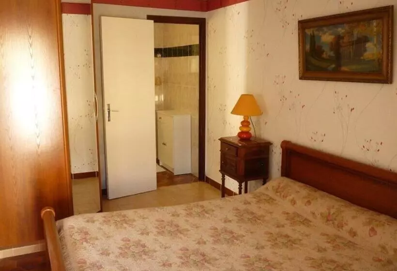 Aamiaismajoitus (B&B) Domaine De Rode Buze