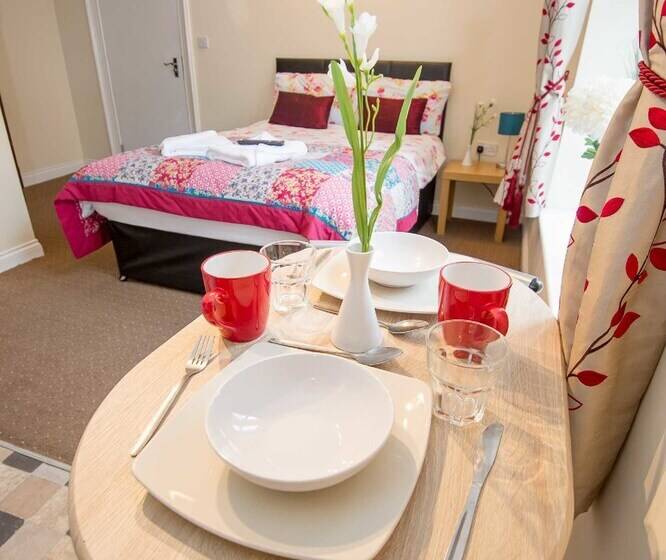 Bradford City Apartments Flat 71