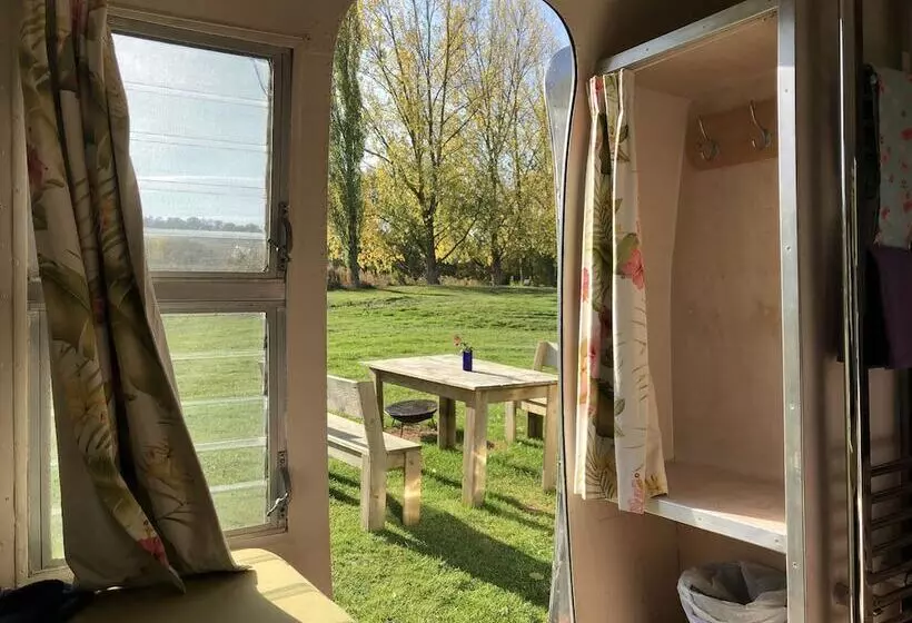 Cotswolds Camping At Holycombe