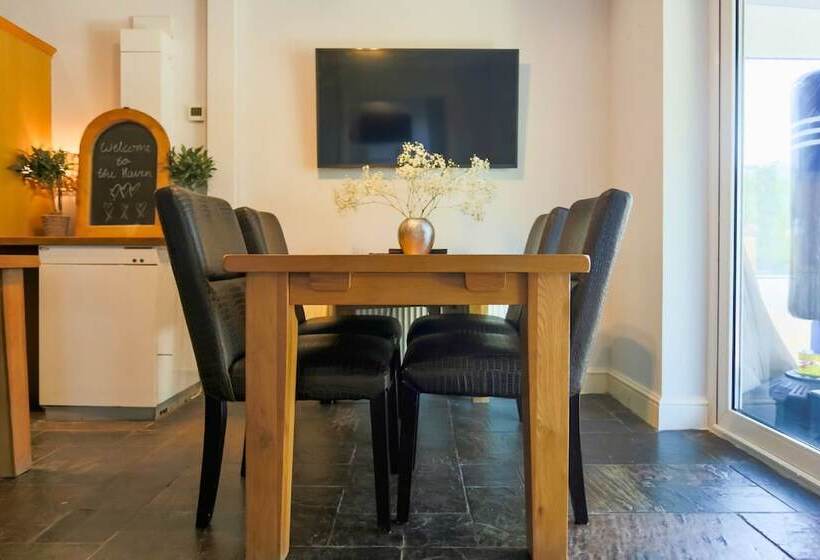 Croyde Beach Haven 5 Bedrooms