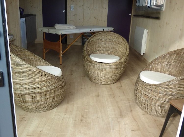 La Cabane Du Bonheur