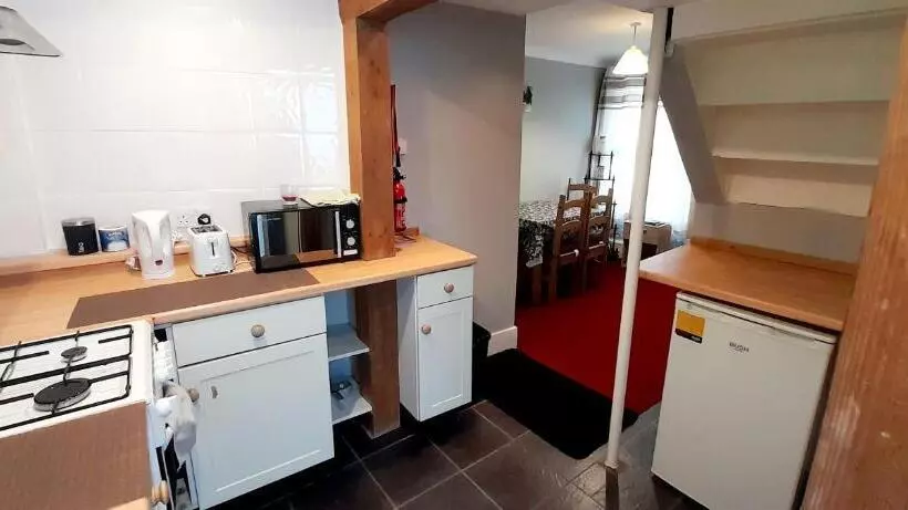 ペンション Penzance Cottage