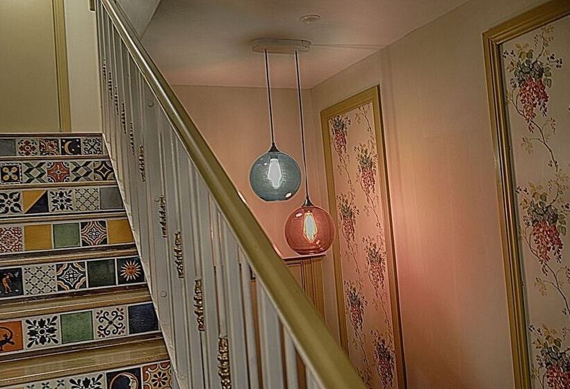 Bed and Breakfast Dulrush Fishing Lodge And Guesthouse