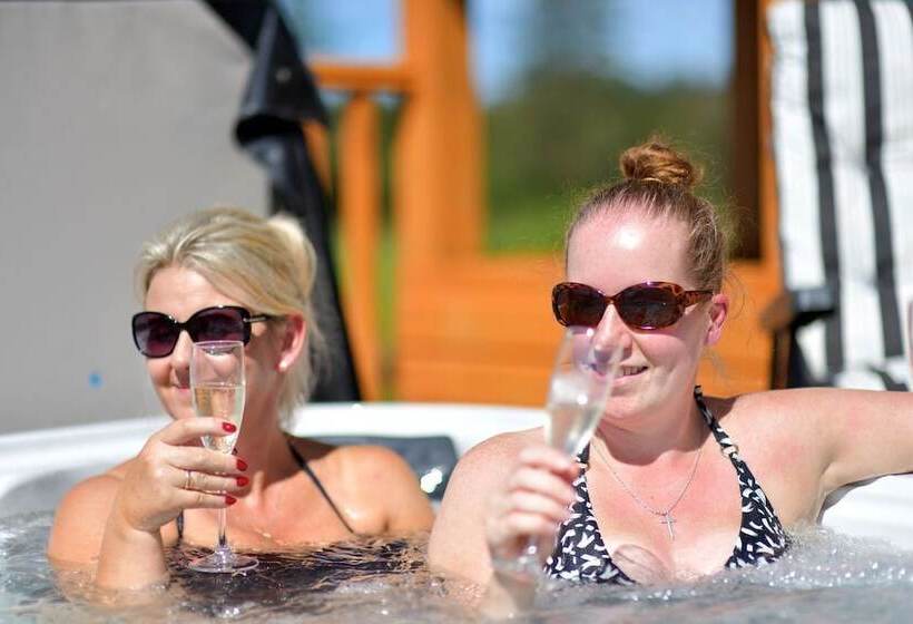 Bed and Breakfast Dulrush Fishing Lodge And Guesthouse