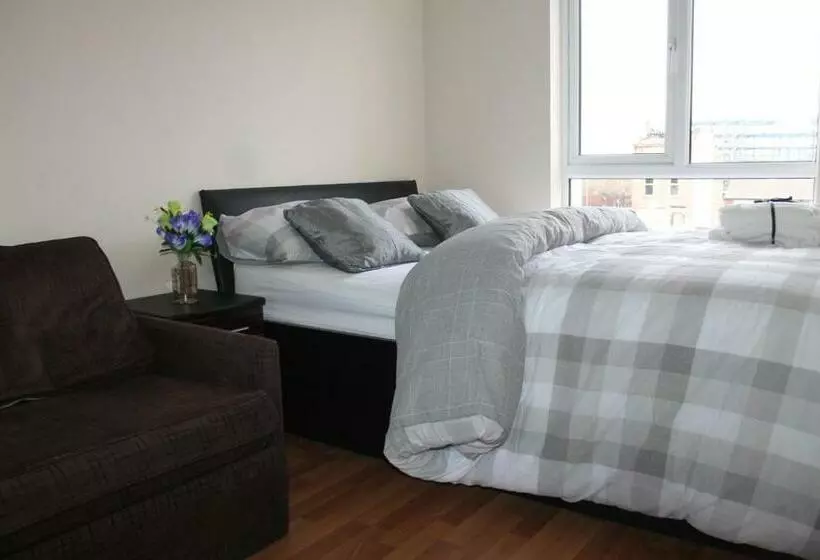 Gilmartin Apartment