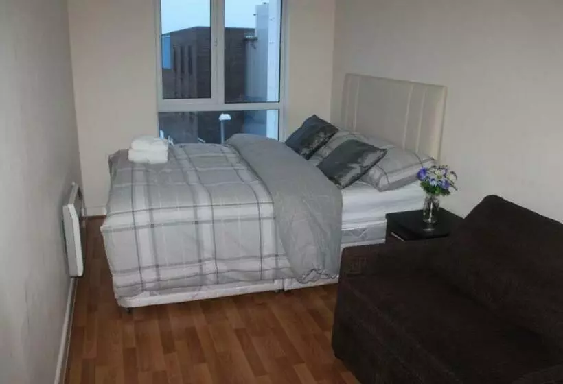 Gilmartin Apartment