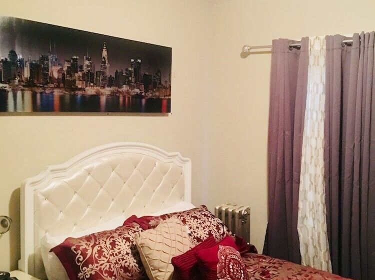 بنسيون Upscaled Home In A Quiet Neighborhood