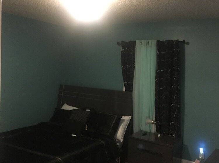 بنسيون Upscaled Home In A Quiet Neighborhood