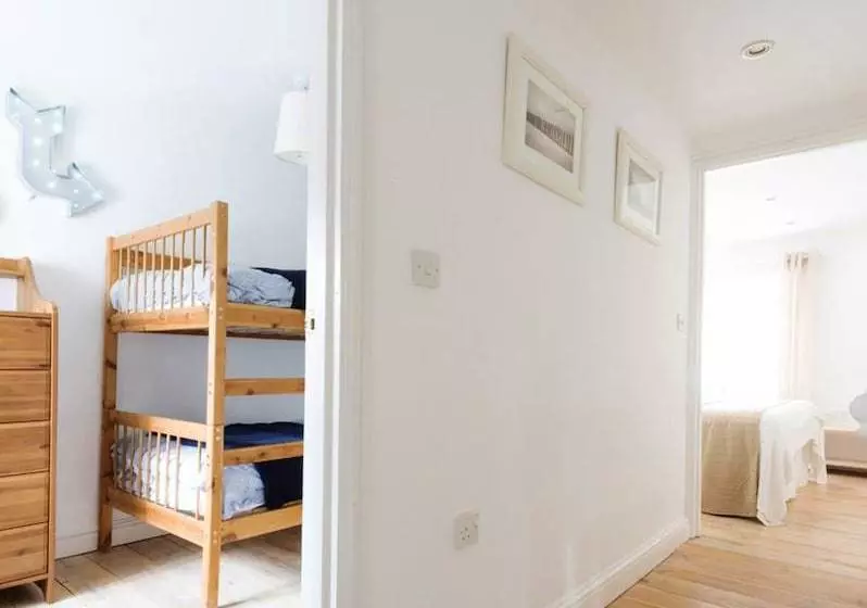 Teachers Cottage