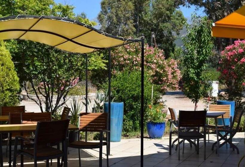 هتل Camping Paradella