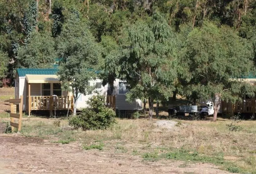 Hotelli Camping Paradella