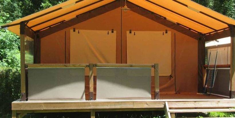 בית מלון כפרי Camping Val De Boutonne