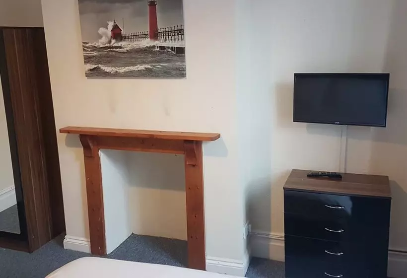 Majatalo Bramshott Budget Rooms