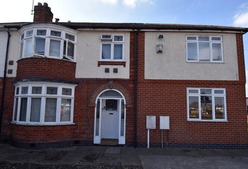 پانسیون Racecourse Guest House