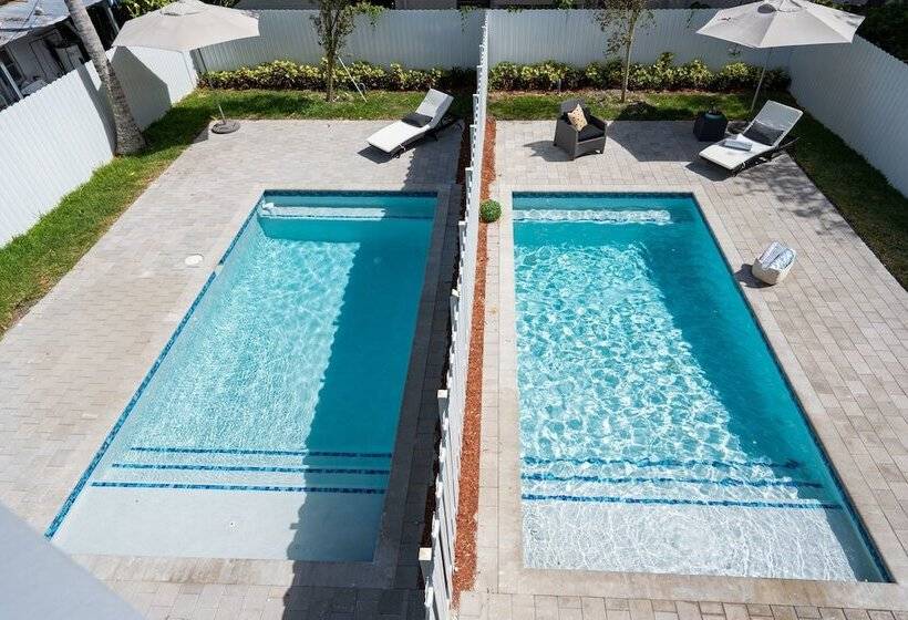 4br Pool Townhome Duplex By Jos17