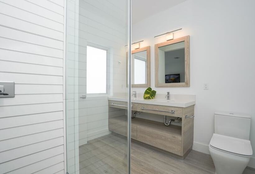 4br Pool Townhome Duplex By Jos17