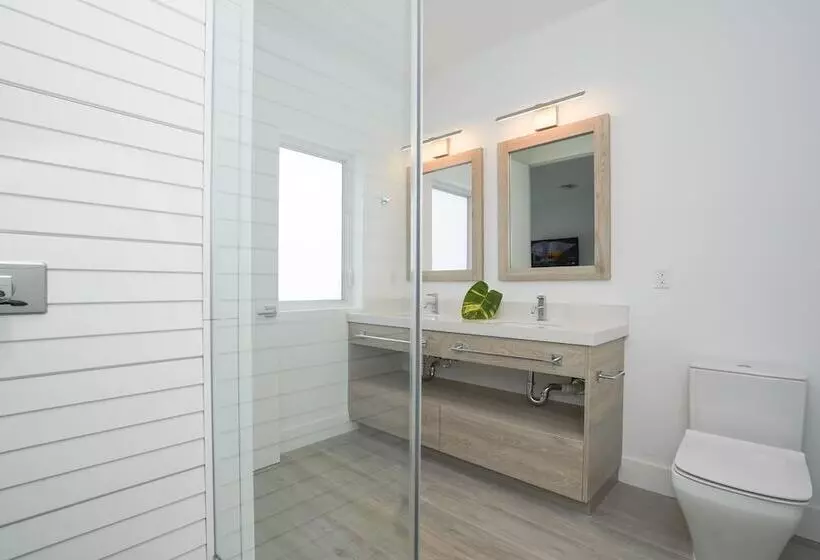 4br Pool Townhome Duplex By Jos17