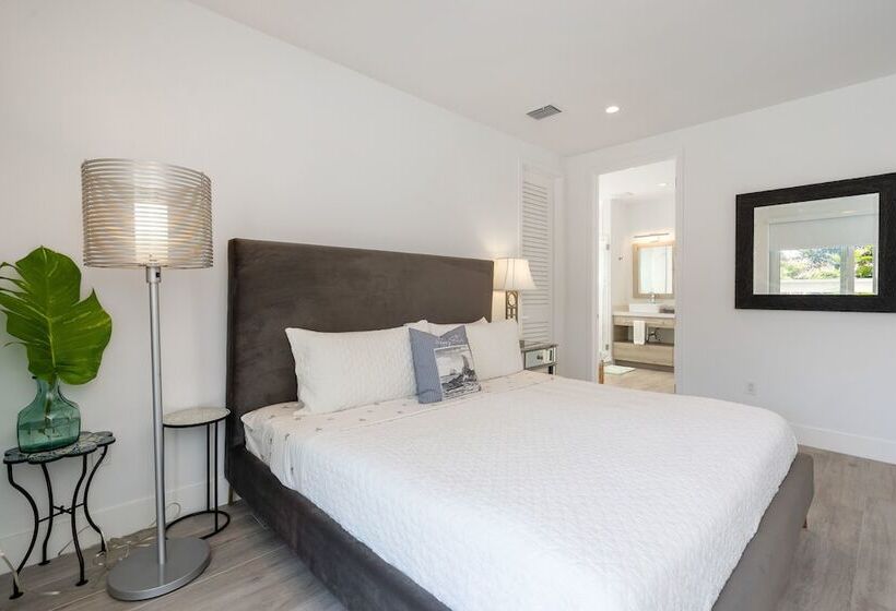 4br Pool Townhome Duplex By Jos17