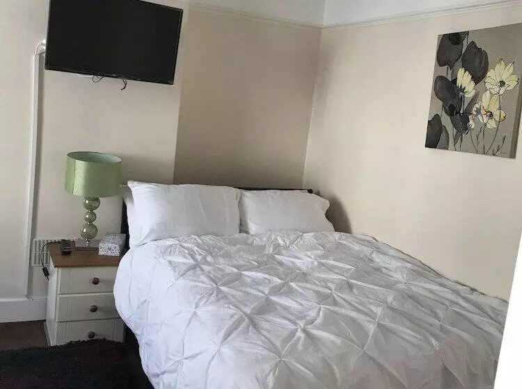 Cedar Villa