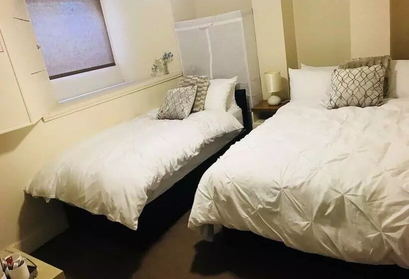 Cedar Villa