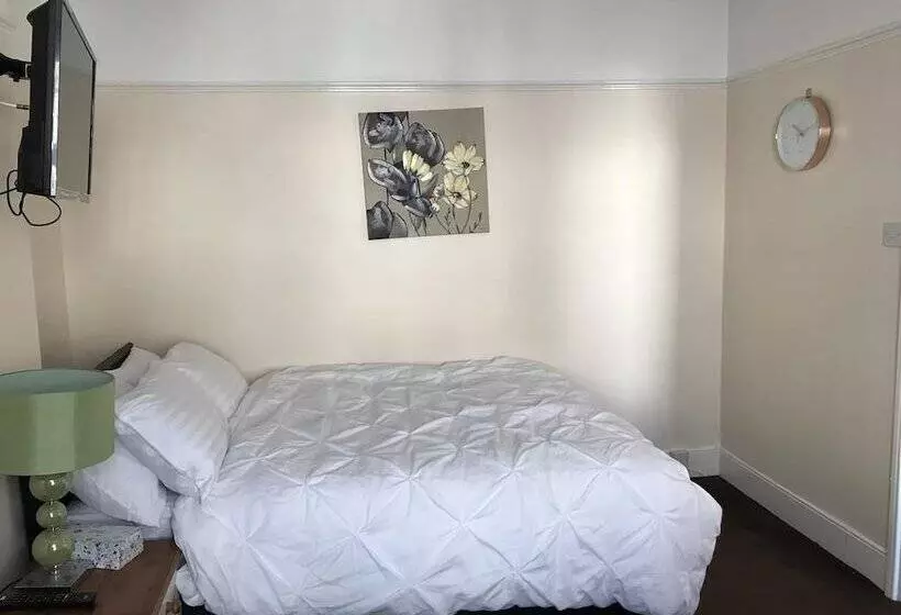Cedar Villa