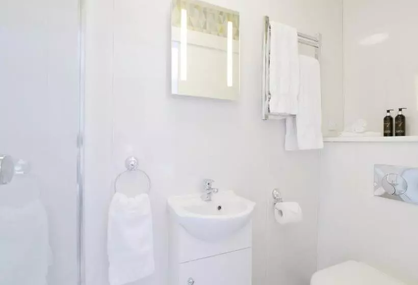 Pensió Tee Side Guest House