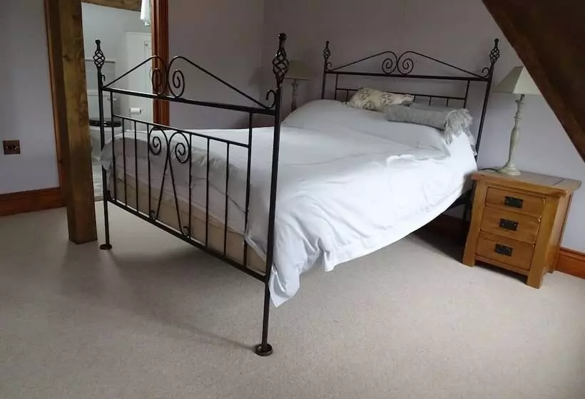 The Dairy At High House