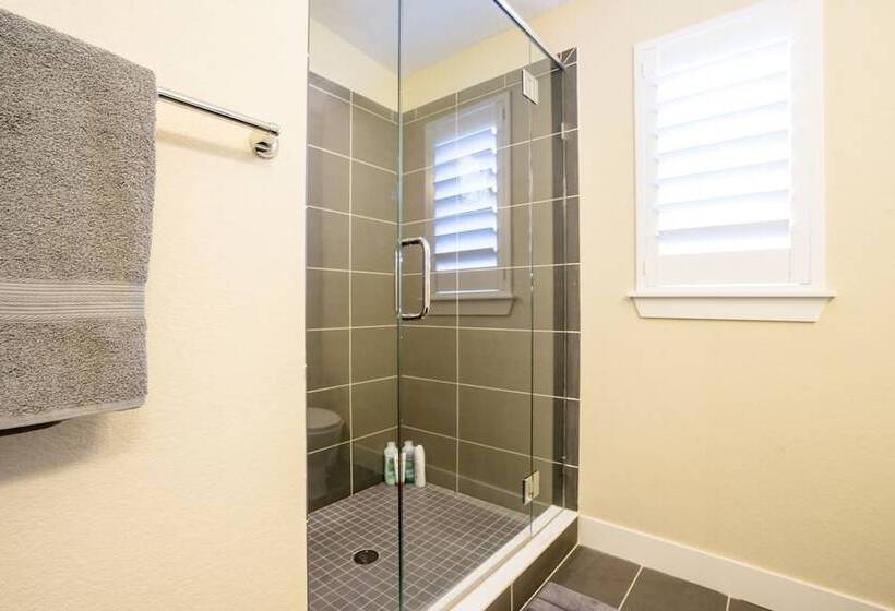 The Ladley Luxury Lifestyle Walk To Mile High