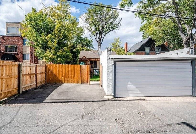 The Wash Park West Residence Sleeps 8