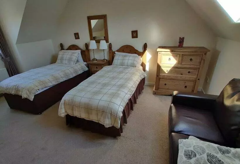 Ben Vorlich Cottage