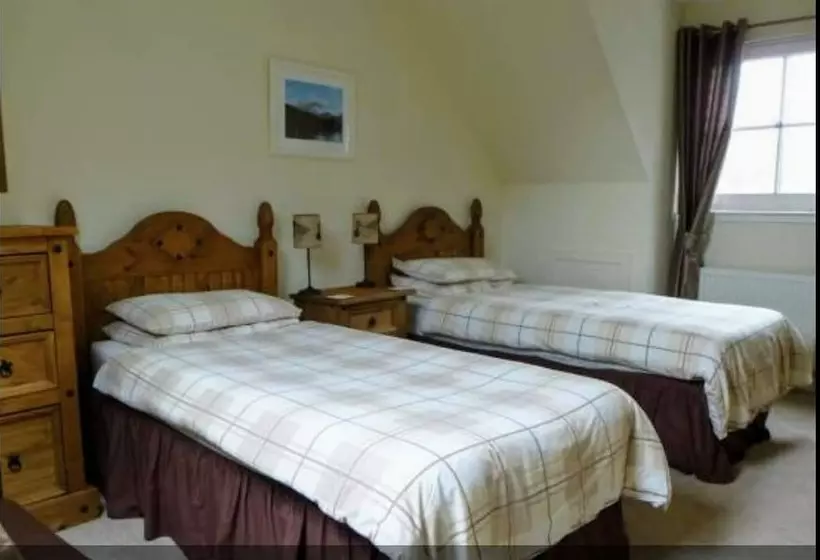 Ben Vorlich Cottage